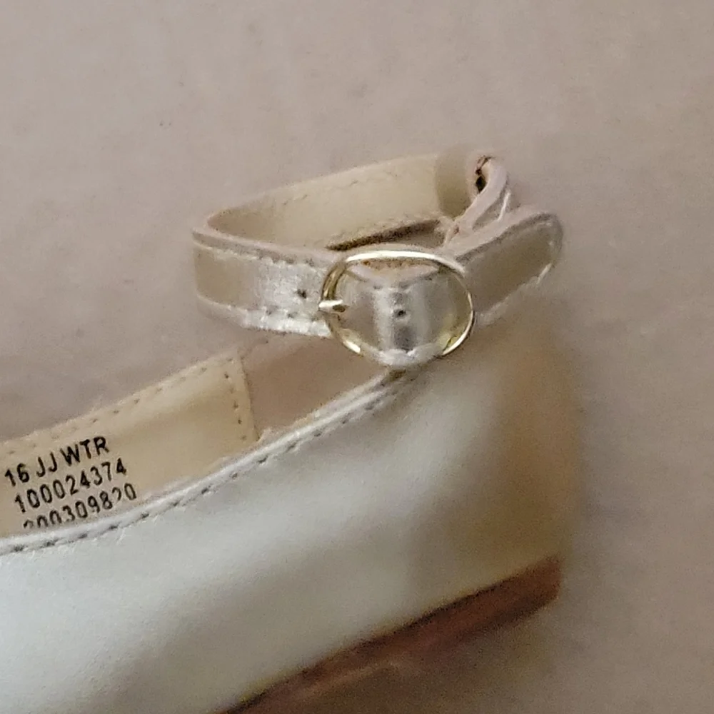 Janie & Jack | Gold Mary Jane Round toe ballerina flats Size 4 toddlers